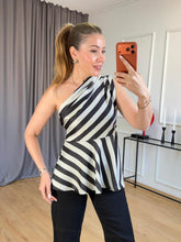 Maney Asymetric Blouse
