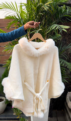 Laisa Luxe Cape