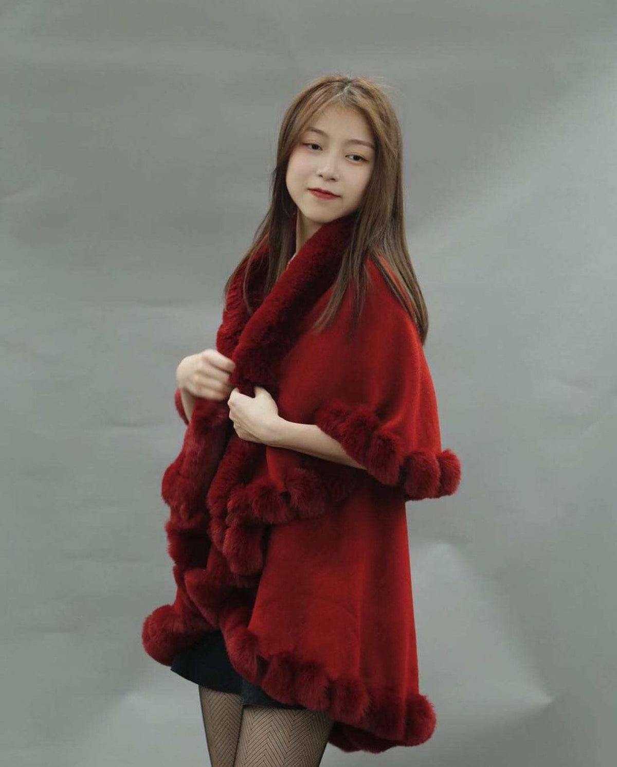 Vera Faux Fur Cape