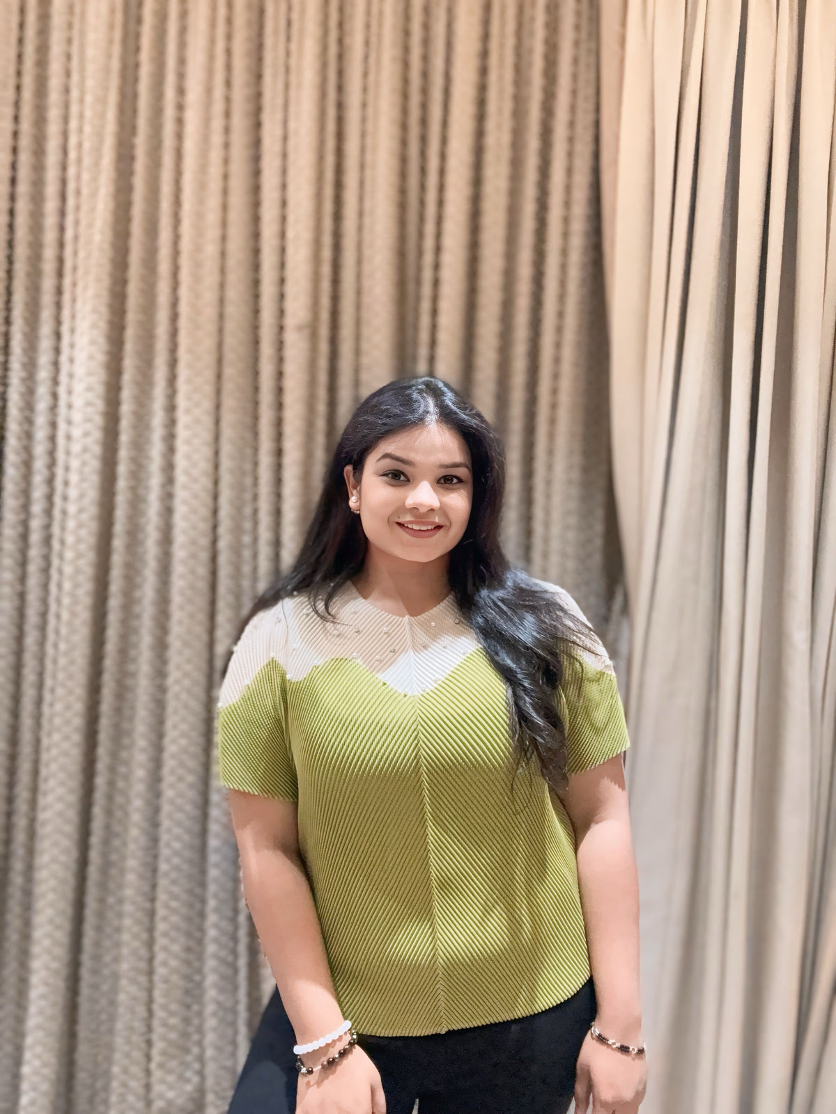 Yuri Pleated Top ( Green Tone )