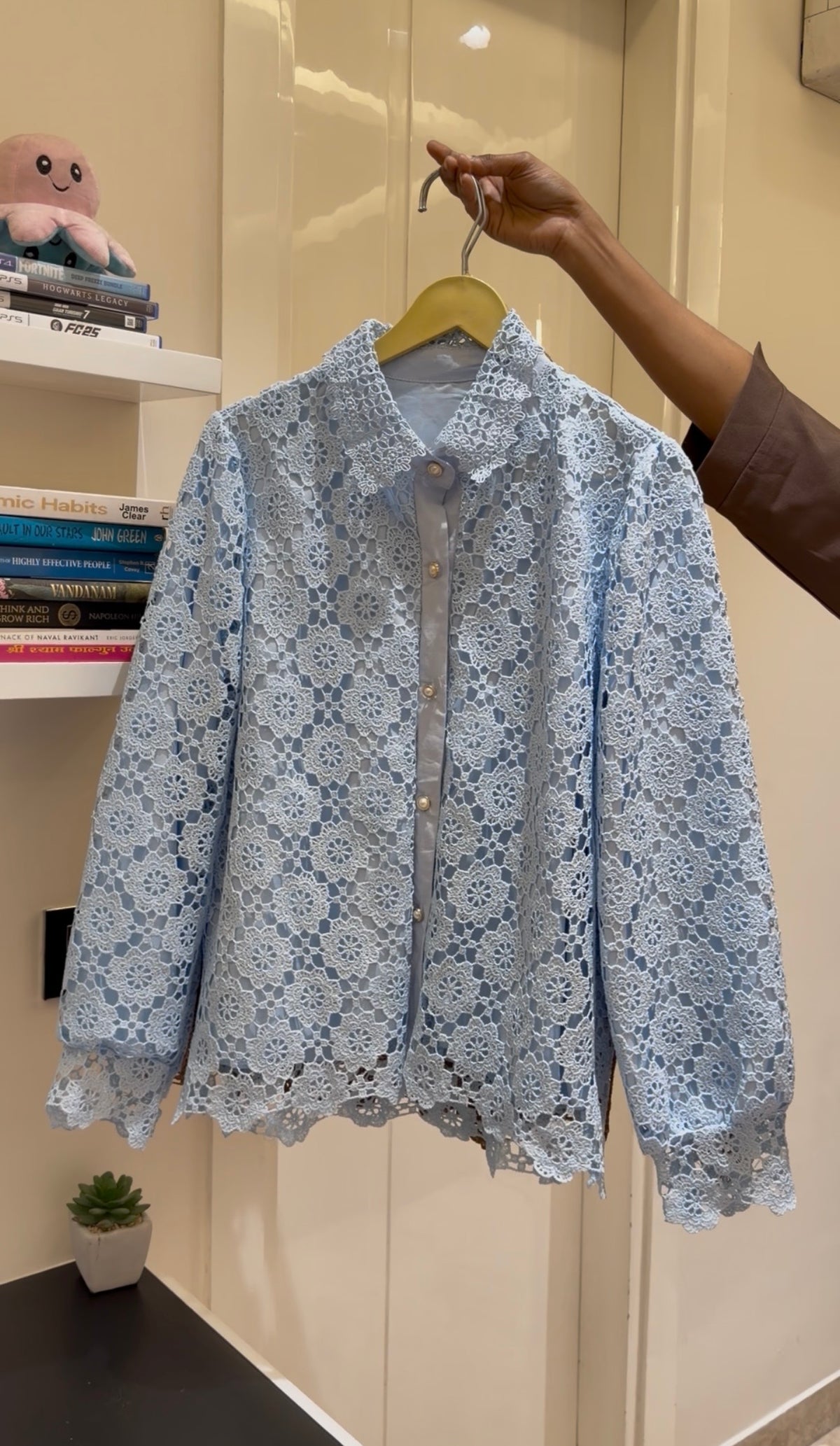 Diva Lace Shirt